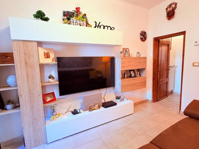 Casa indipendente in vendita a Cascina