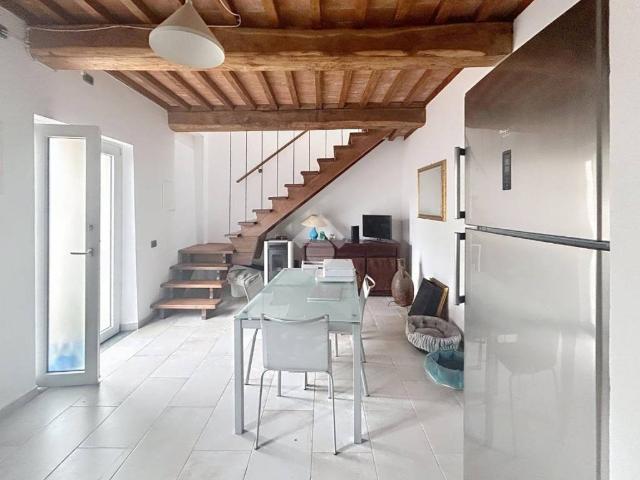 Casa indipendente in vendita a Cascina PI