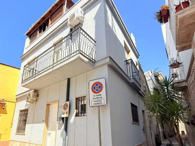 Casa indipendente in vendita a Casamassima BA