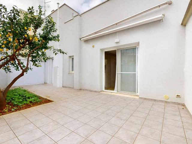 Casa indipendente in vendita a Casamassima BA