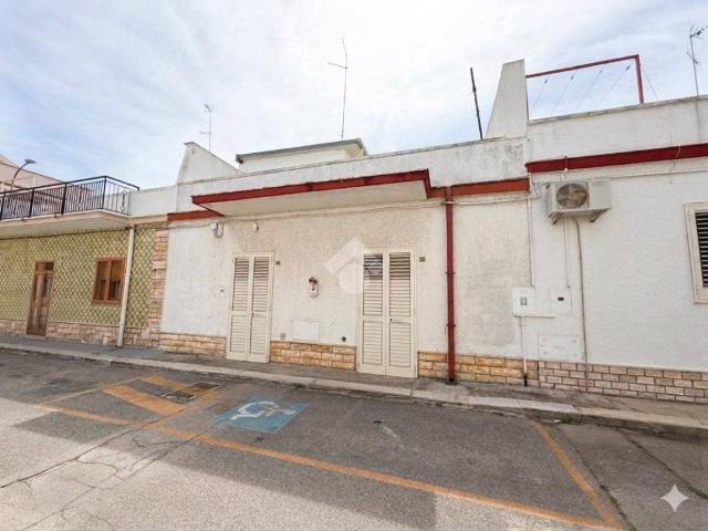 Casa indipendente in vendita a Casamassima BA