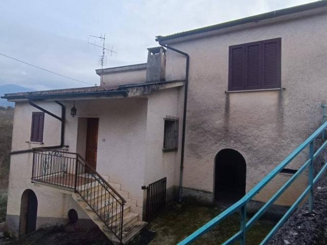 Casa indipendente in vendita a Casalvieri FR
