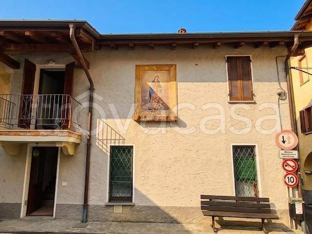 Casa indipendente in vendita a Casalzuigno via Libertà, 14