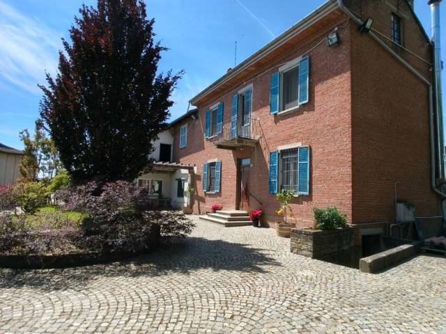 Casa indipendente in vendita a Casal Cermelli AL