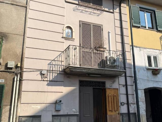 Casa indipendente in vendita a Casal di Principe CE