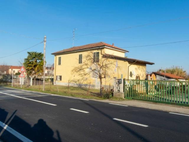 Casa indipendente in vendita a Casale Monferrato AL