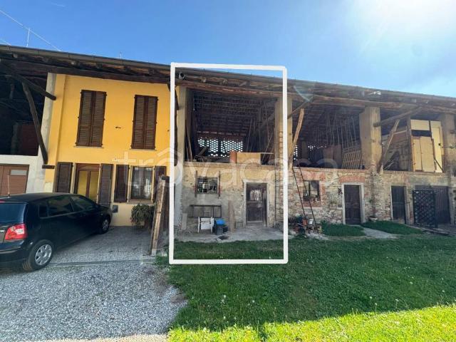 Casa indipendente in vendita a Casale Litta via Libertà, 16, Bernate