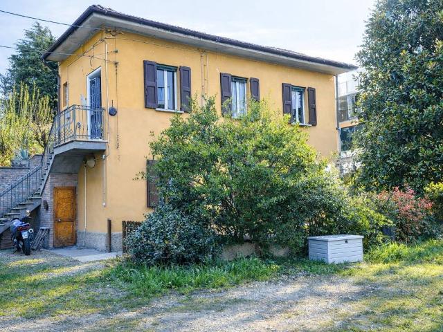 Casa indipendente in vendita a Casalecchio di Reno BO