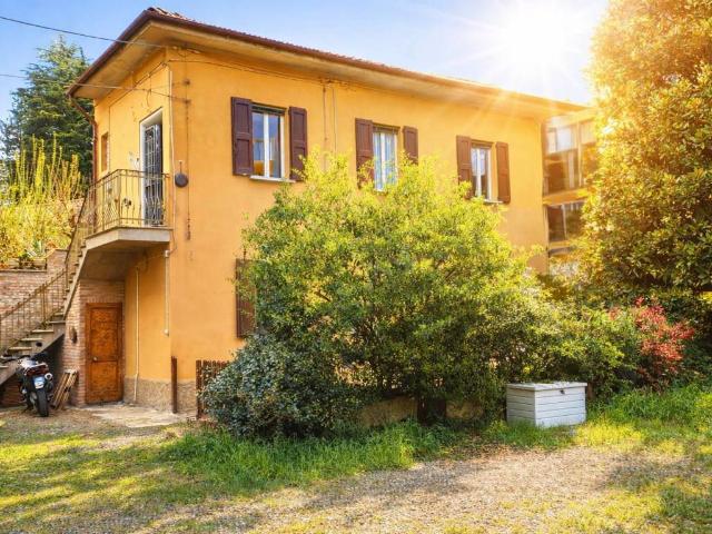 Casa indipendente in vendita a Casalecchio di Reno BO