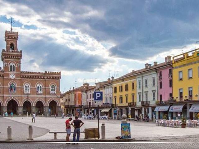 Casa indipendente in vendita a Casalmaggiore CR