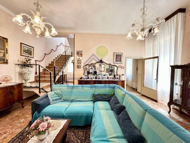 Casa indipendente in vendita a Casalmorano CR