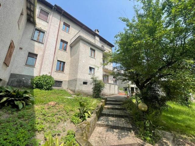 Casa indipendente in vendita a Casazza BG