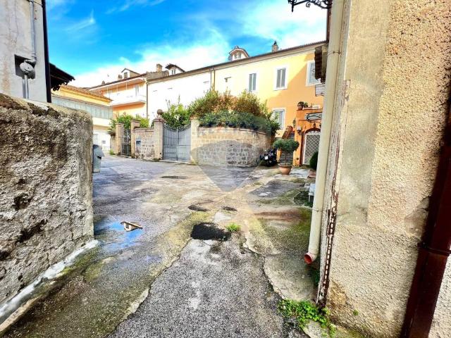 Casa indipendente in vendita a Caserta CE