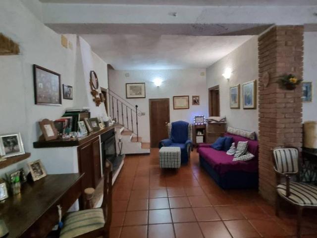 Casa indipendente in vendita a Casole d'Elsa SI