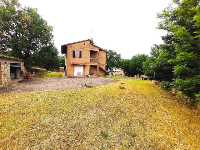 Casa indipendente in vendita a Casole d'Elsa SI