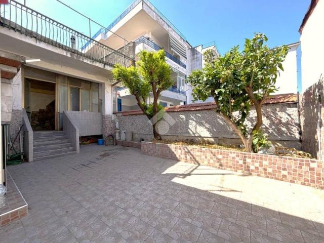 Casa indipendente in vendita a Casoria NA