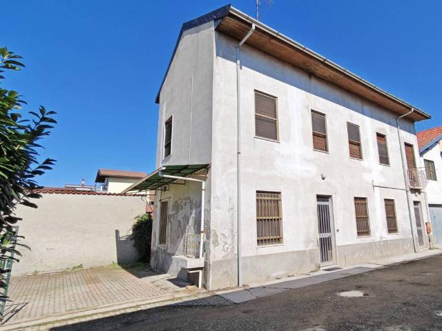 Casa indipendente in vendita a Cassolnovo PV