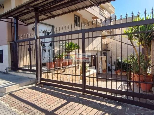 Casa indipendente in vendita a Cassano delle Murge BA