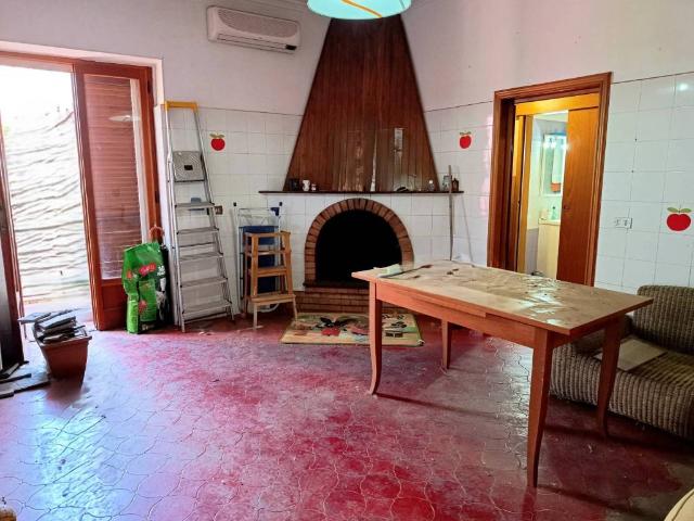 Casa indipendente in vendita a Cassano delle Murge BA