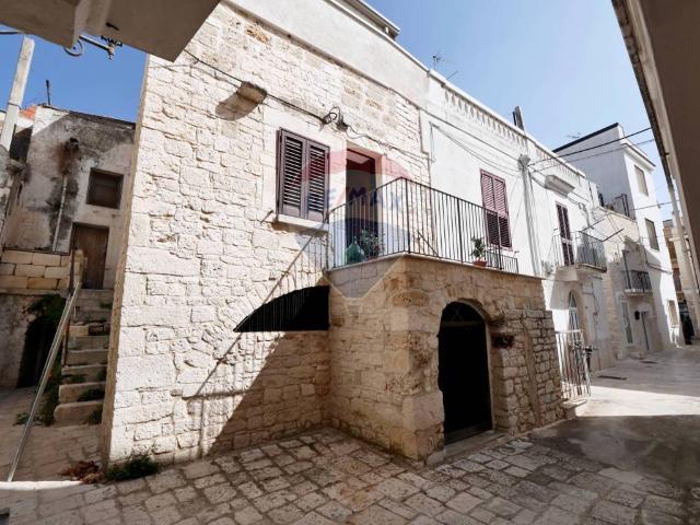 Casa indipendente in vendita a Cassano delle Murge BA