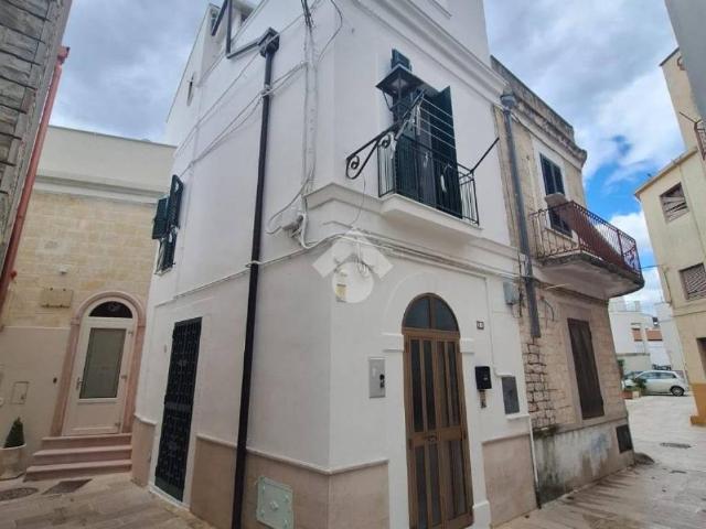 Casa indipendente in vendita a Cassano delle Murge BA