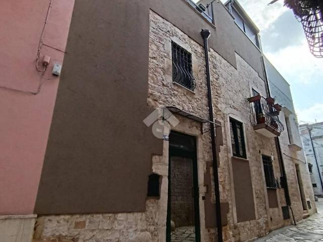Casa indipendente in vendita a Cassano delle Murge BA