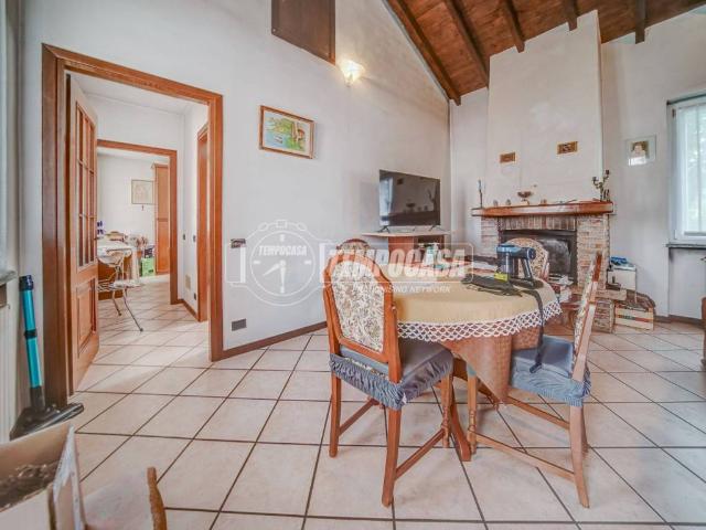 Casa indipendente in vendita a Castano Primo MI