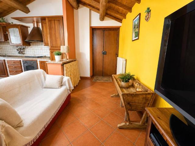 Casa indipendente in vendita a Castel Madama RM