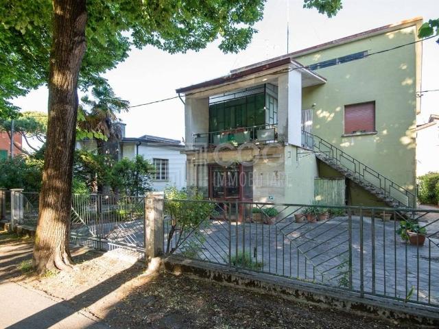 Casa indipendente in vendita a Castel Bolognese RA
