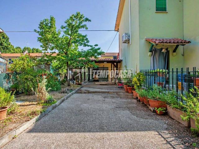 Casa indipendente in vendita a Castel Bolognese RA