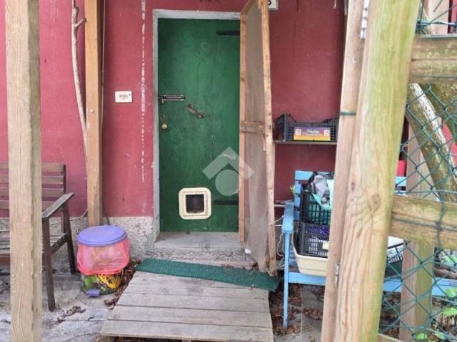 Casa indipendente in vendita a Castel d'Aiano BO