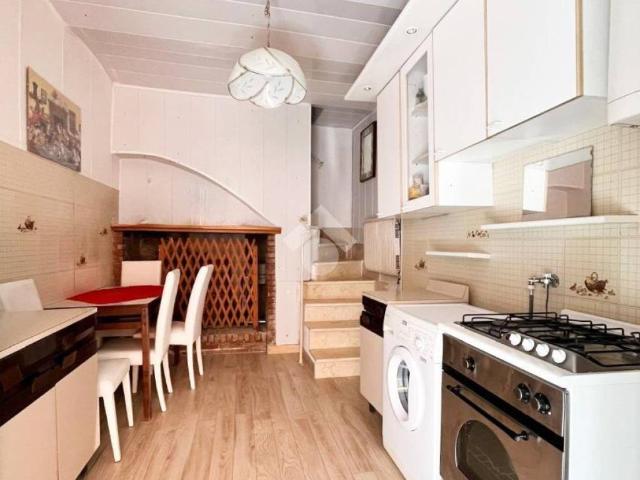 Casa indipendente in vendita a Castel Frentano CH