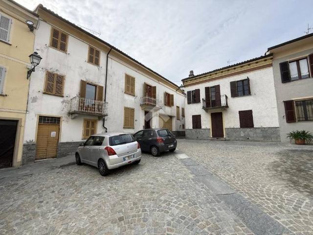 Casa indipendente in vendita a Castel Rocchero AT