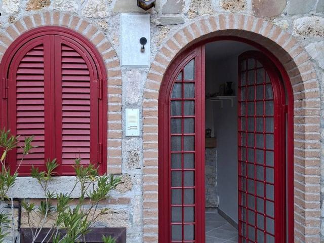 Casa indipendente in vendita a Castel Sant'Angelo RI
