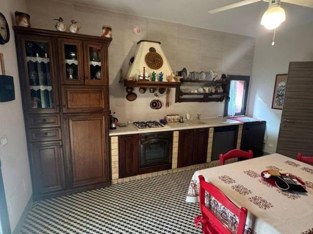 Casa indipendente in vendita a Castelbuono PA