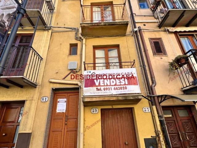 Casa indipendente in vendita a Castelbuono PA