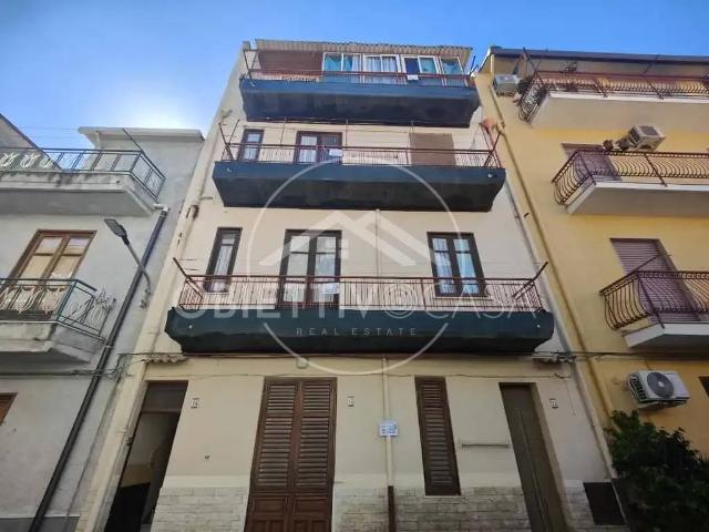 Casa indipendente in vendita a Casteldaccia via Siracusa, 14
