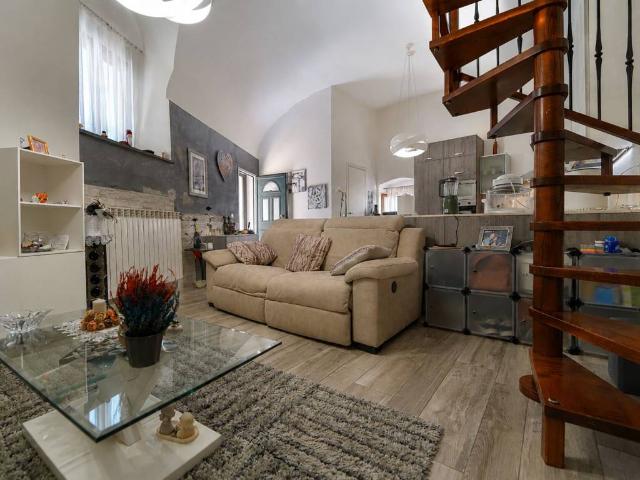 Casa indipendente in vendita a Castelfiorentino FI