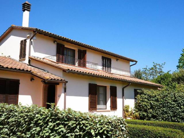 Casa indipendente in vendita a Castelfiorentino FI