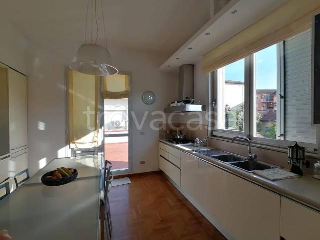 Casa indipendente in vendita a Castelfranco di Sotto via s. Severo