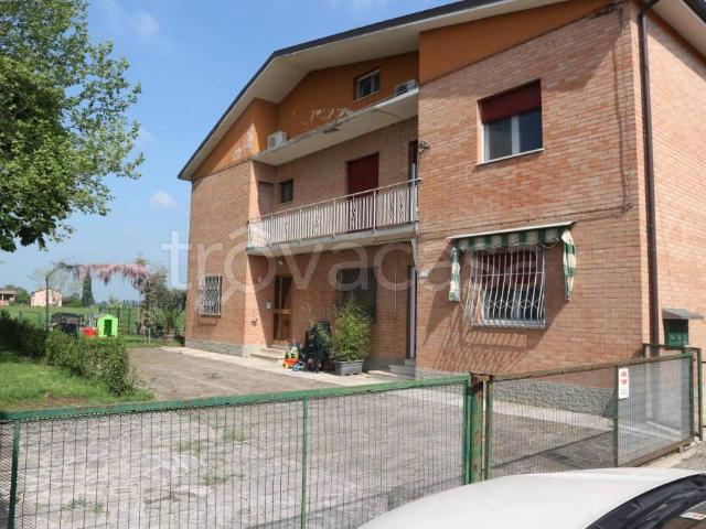 Casa indipendente in vendita a Castelfranco Emilia via Bini, 11