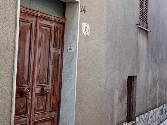 Casa indipendente in vendita a Castello del Matese CE