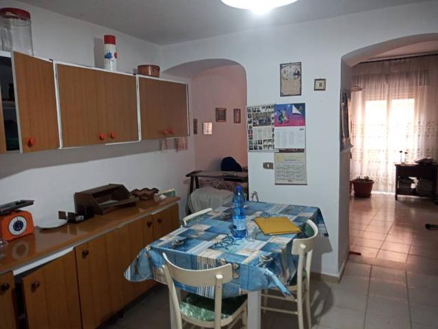 Casa indipendente in vendita a Castello del Matese CE