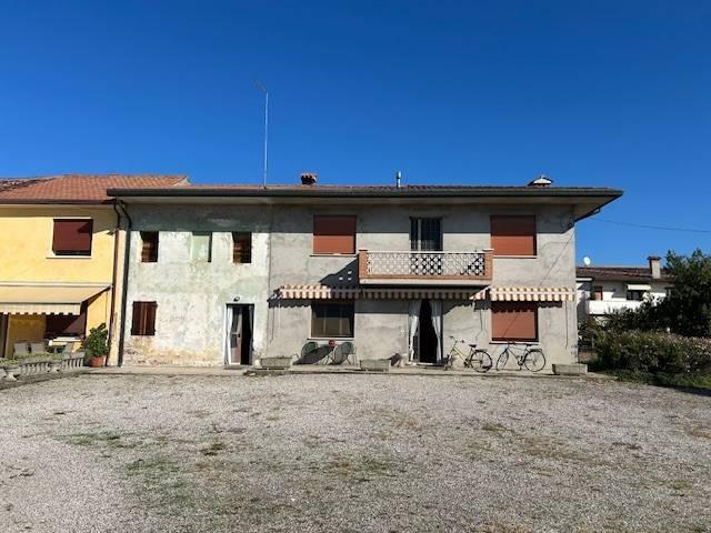 Casa indipendente in vendita a Castello di Godego TV