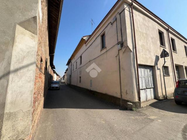 Casa indipendente in vendita a Castellazzo Bormida AL