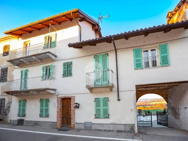 Casa indipendente in vendita a Castell'Alfero AT