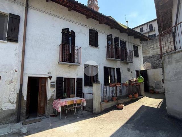 Casa indipendente in vendita a Castell'Alfero AT