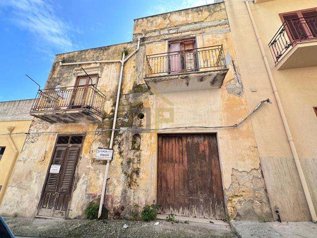 Casa Indipendente in vendita a Castellammare del Golfo