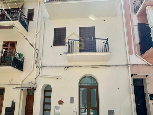 Casa Indipendente in vendita a Castellammare del Golfo, Centro Citt