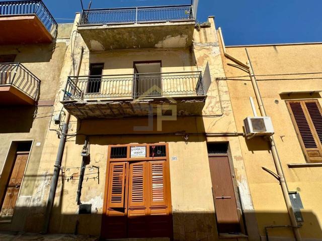 Casa Indipendente in vendita a Castellammare del Golfo, Centro Citt
